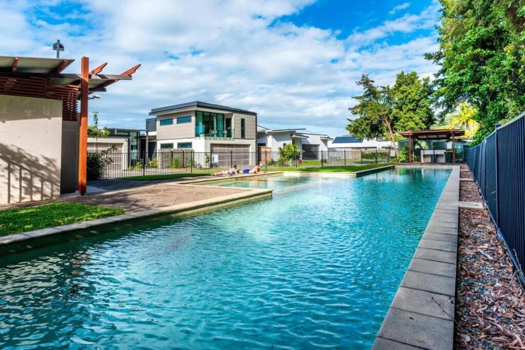 Blue Lagoon Villa B Кэрнс Экстерьер фото